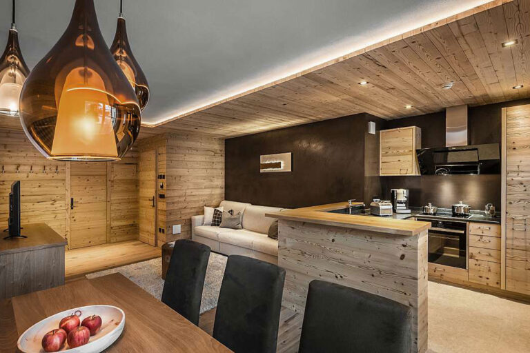  | Only on SopranoVillas