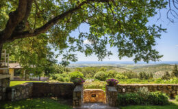  | Only on SopranoVillas