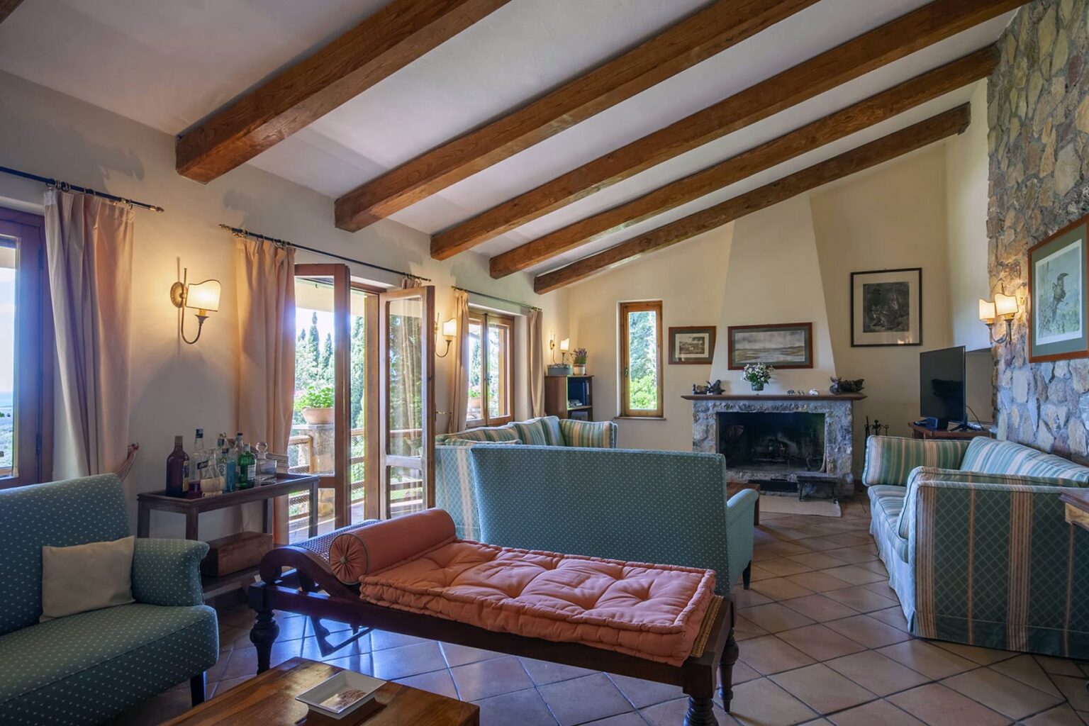 Maremma Large Villa | Tuscany image 14 | Only on SopranoVillas