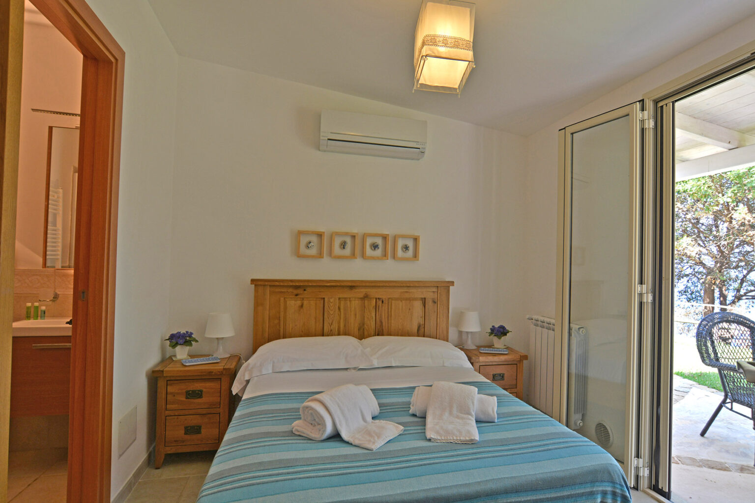 Cefalù Panoramic Villa | Sicily image 12 | Only on SopranoVillas