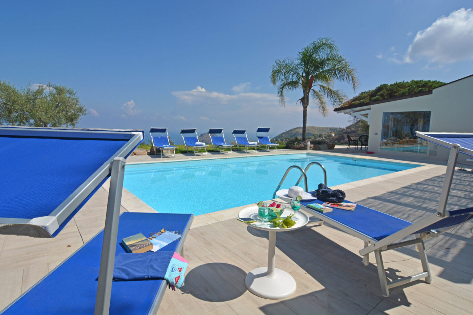 Cefalù Panoramic Villa | Sicily image 3 | Only on SopranoVillas
