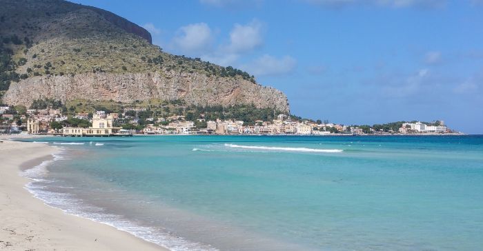 mondello beach rental