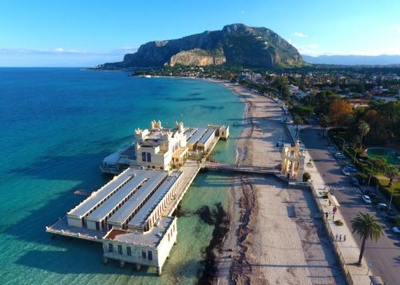 mondello beach villas to rent