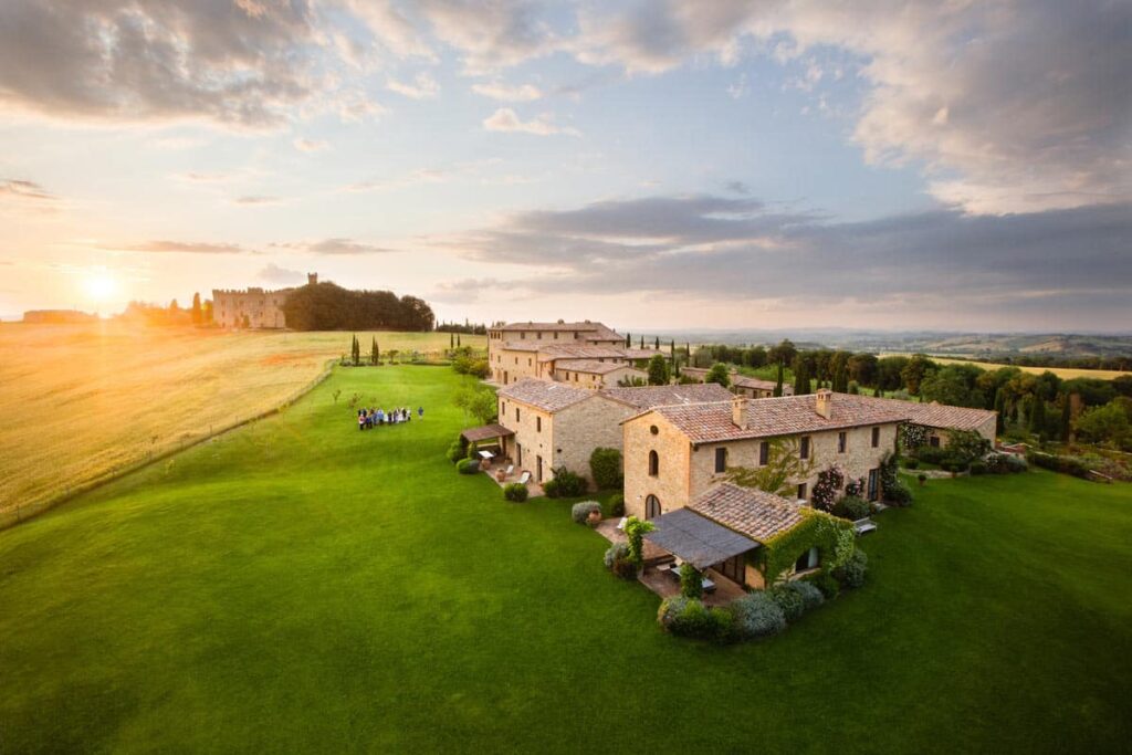  | Only on SopranoVillas