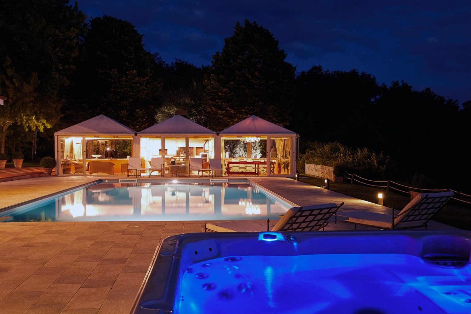 Arezzo Super Panoramic Villa | Tuscany image 30 | Only on SopranoVillas