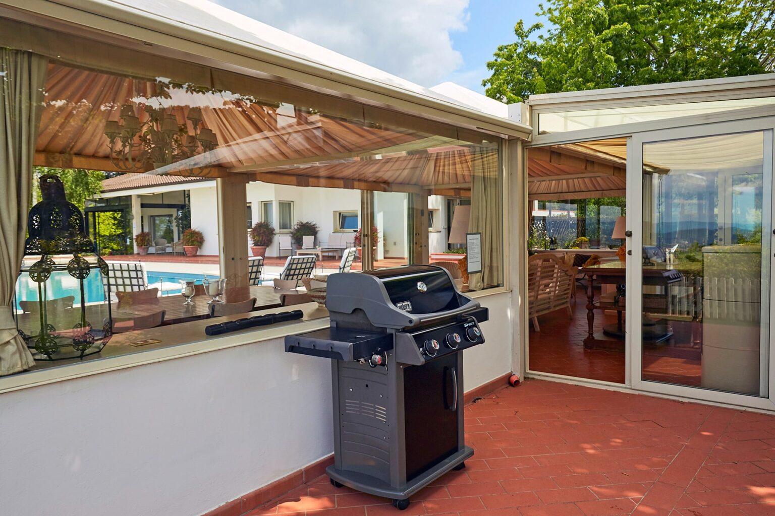 Arezzo Super Panoramic Villa | Tuscany image 12 | Only on SopranoVillas