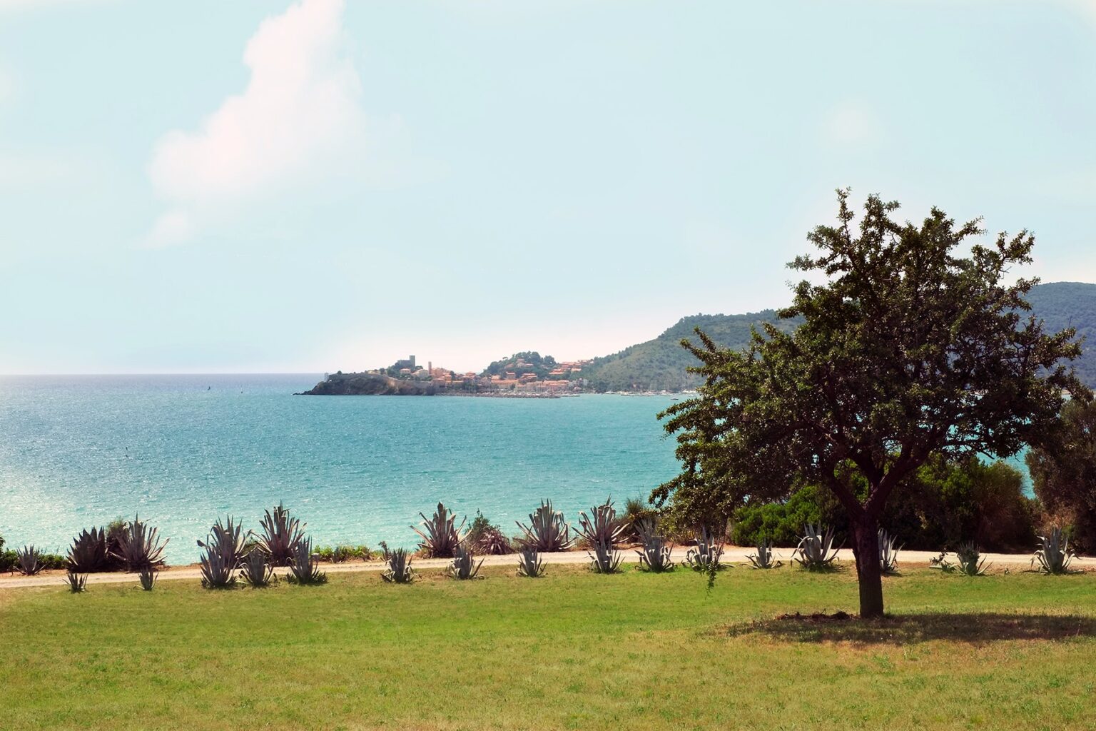 Talamone Watchtower House | Tuscany image 5 | Only on SopranoVillas