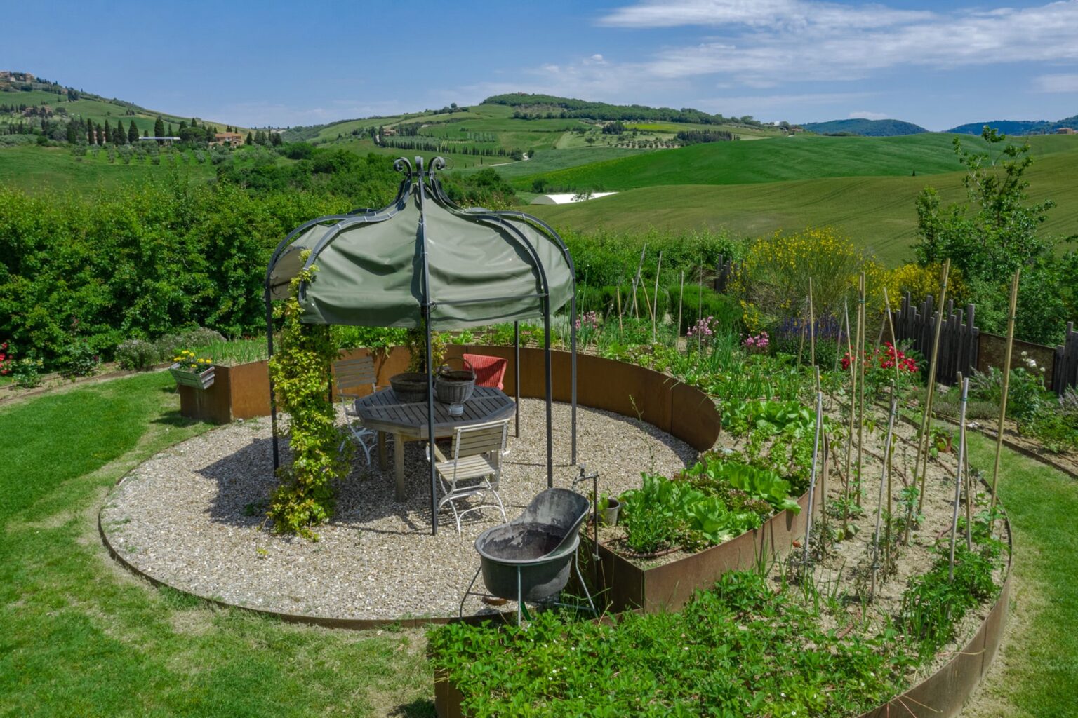 Pienza Romantic Villa | Tuscany image 38 | Only on SopranoVillas