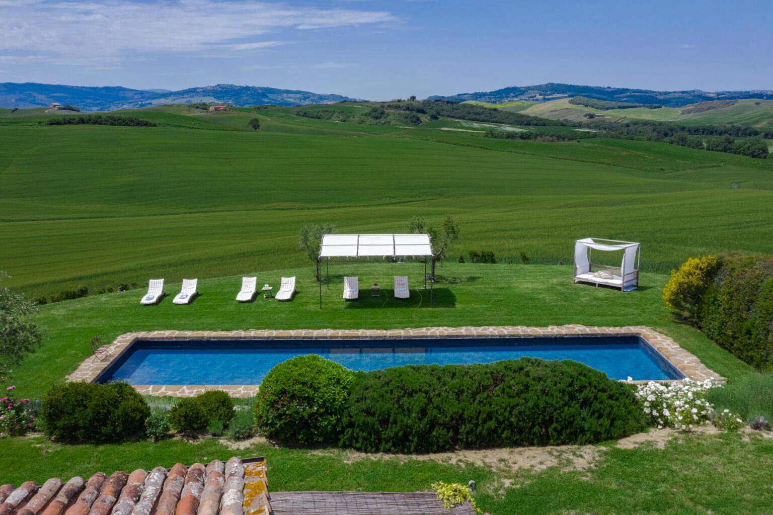 Pienza Romantic Villa | Tuscany image 3 | Only on SopranoVillas