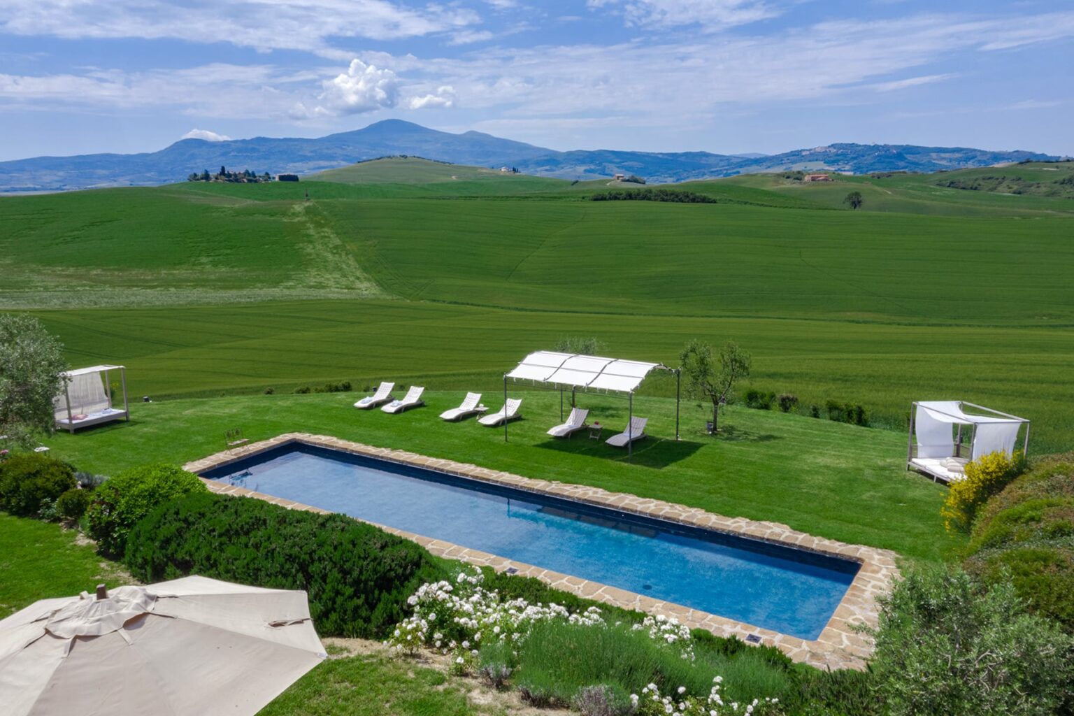 Pienza Romantic Villa | Tuscany image 5 | Only on SopranoVillas