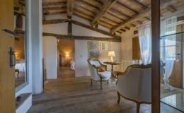  | Only on SopranoVillas