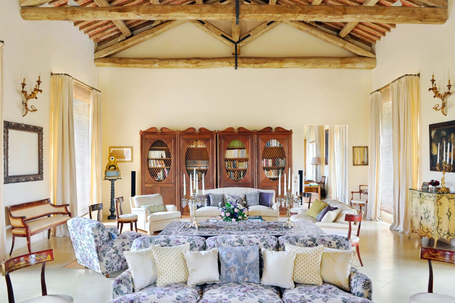 Rome Countryside Luxury Estate | Lazio image 14 | Only on SopranoVillas