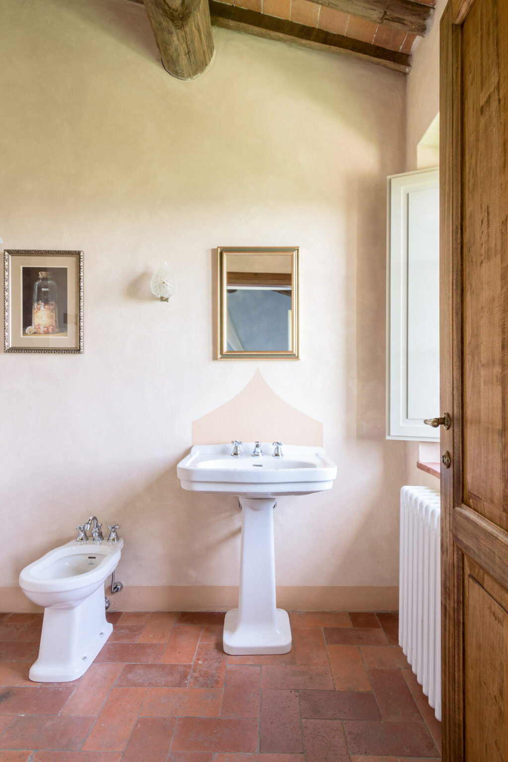 Panoramic Lucca Farmhouse | Tuscany image 27 | Only on SopranoVillas