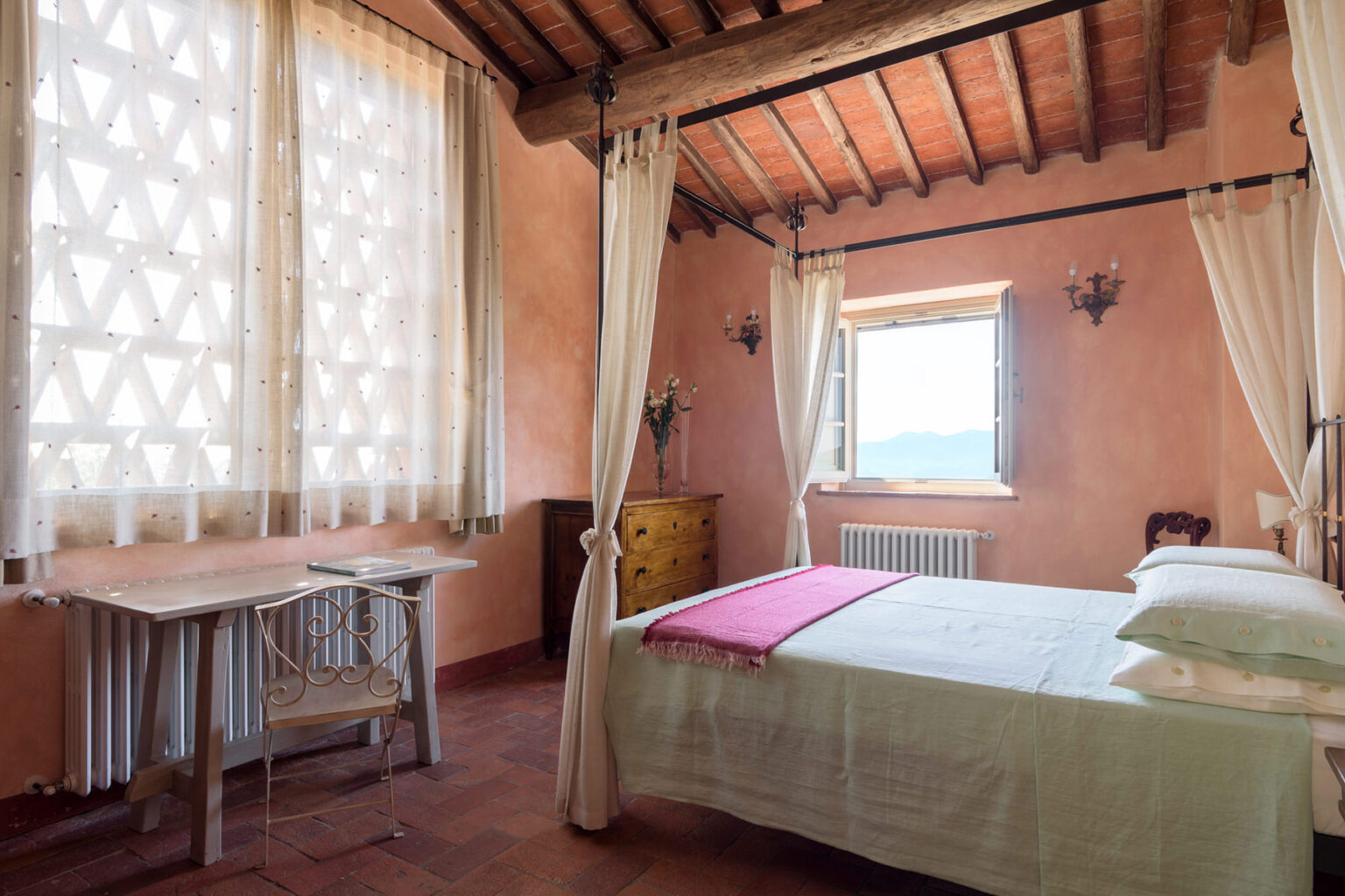 Panoramic Lucca Farmhouse | Tuscany image 24 | Only on SopranoVillas