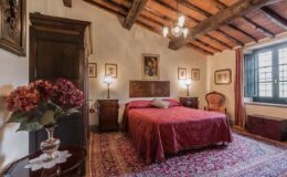  | Only on SopranoVillas