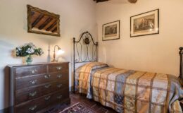  | Only on SopranoVillas