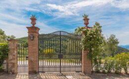  | Only on SopranoVillas