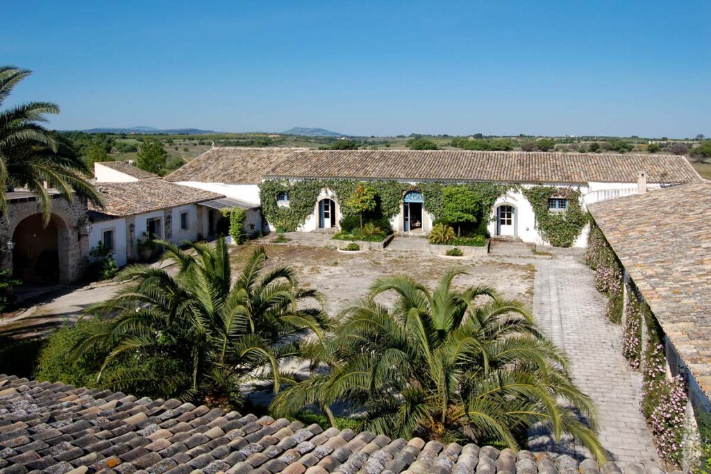  | Only on SopranoVillas