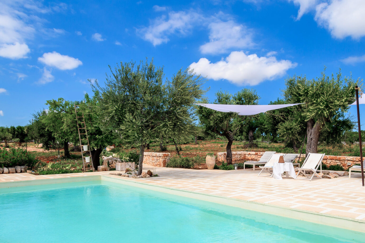 Conversano Swimming Pool Masseria | Puglia image 4 | Only on SopranoVillas