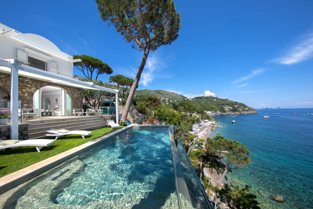  | Only on SopranoVillas