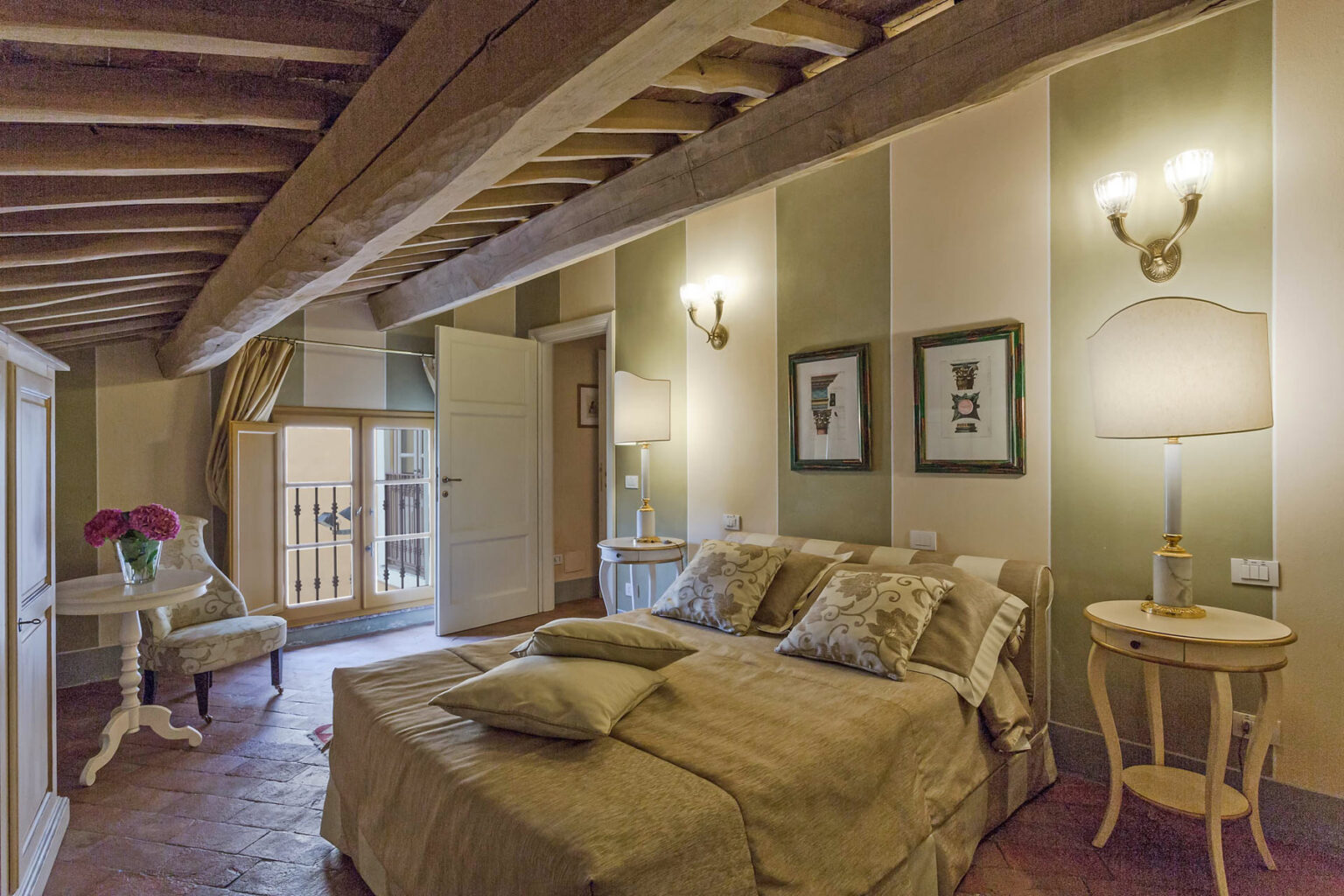 Lucca Luxury Retreat | Tuscany image 33 | Only on SopranoVillas