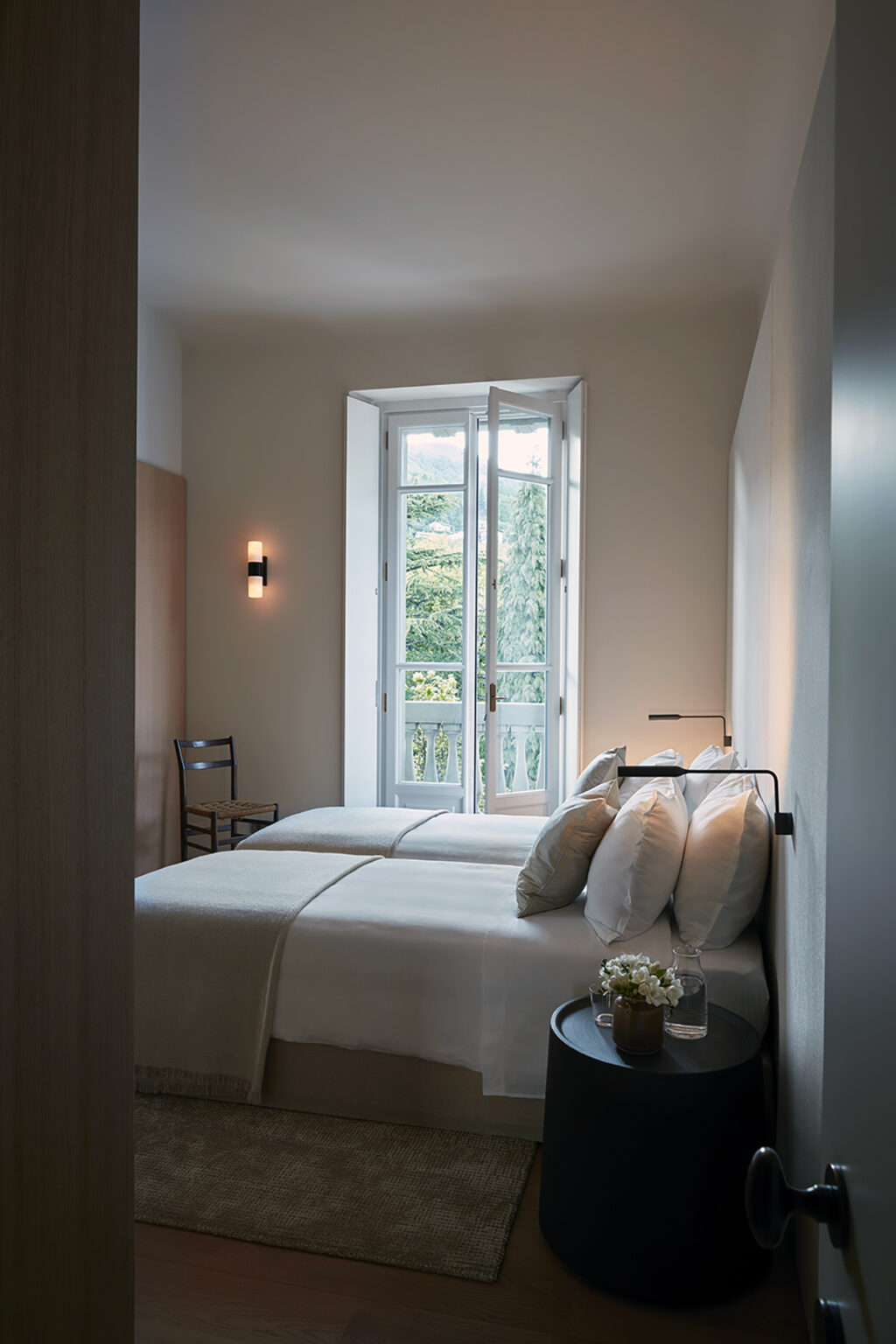 Art Nouveau Luxury Villa | Lake Como image 31 | Only on SopranoVillas