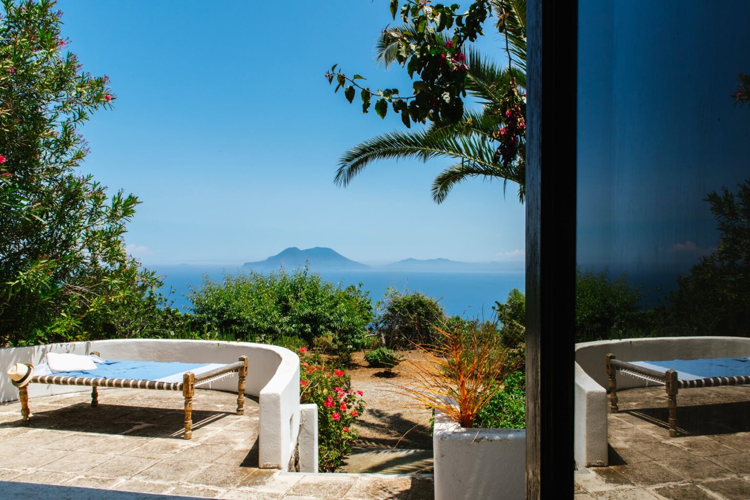 Filicudi Panoramic Villa | Sicily image 8 | Only on SopranoVillas