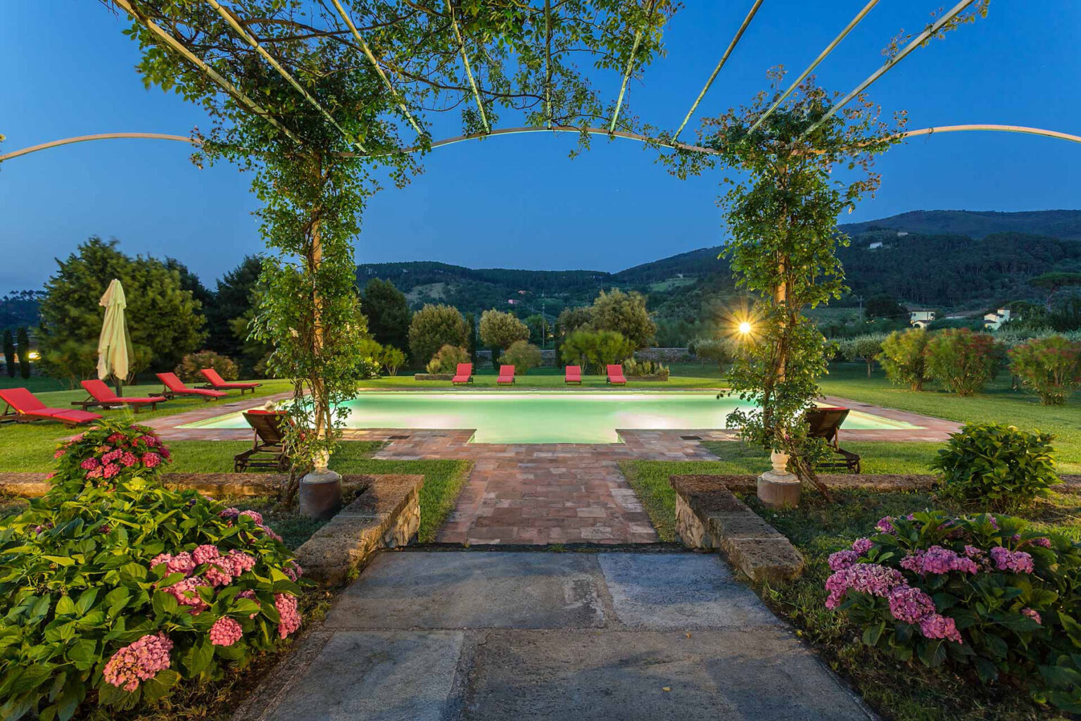 Lucca Luxury Retreat | Tuscany image 37 | Only on SopranoVillas