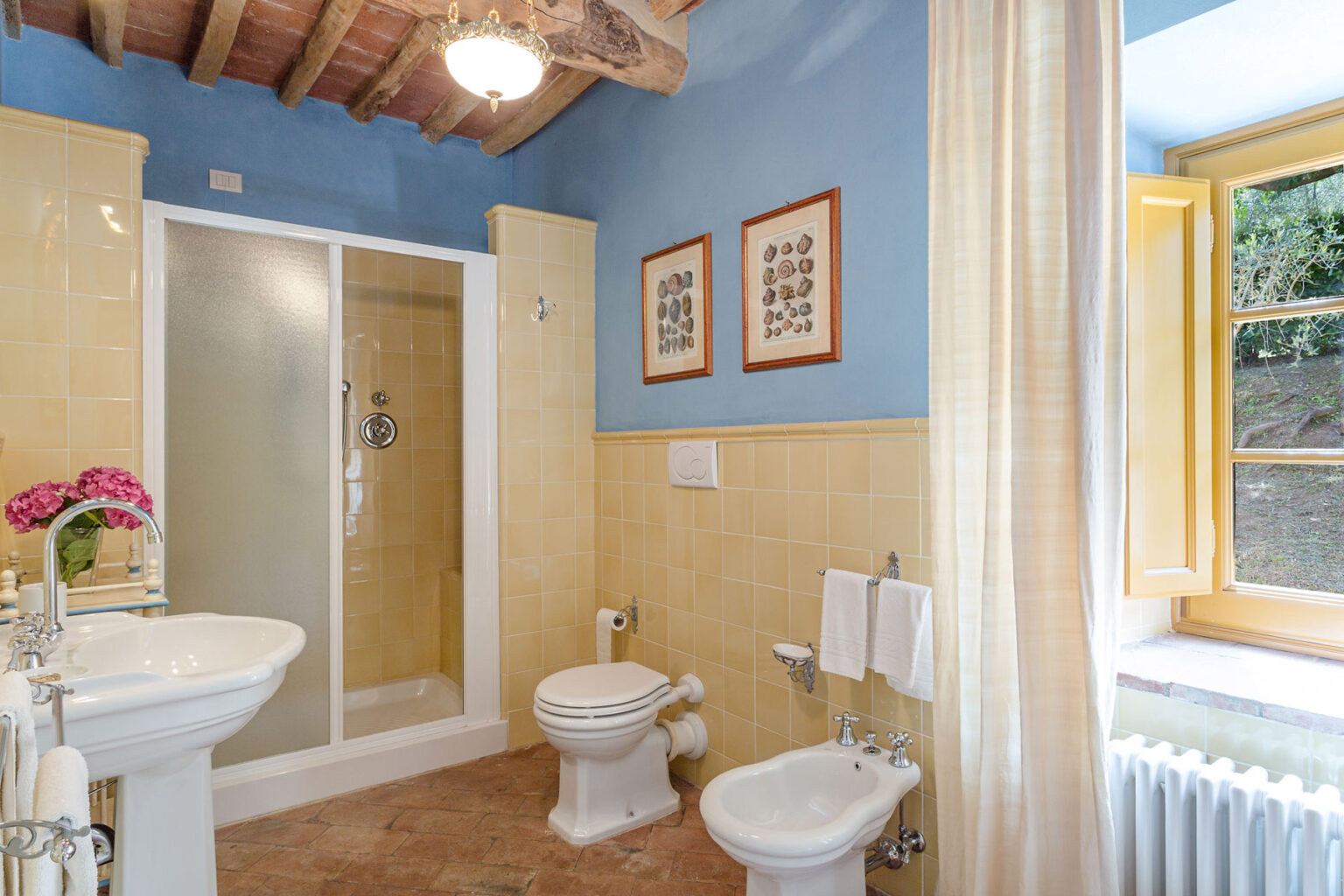 Lucca Luxury Retreat | Tuscany image 32 | Only on SopranoVillas