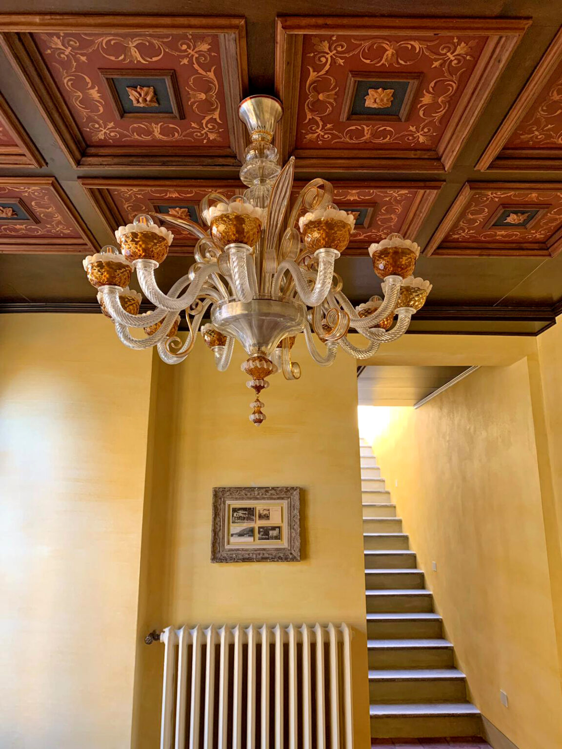 Neoclassical Lakefront Villa | Lake Como image 12 | Only on SopranoVillas