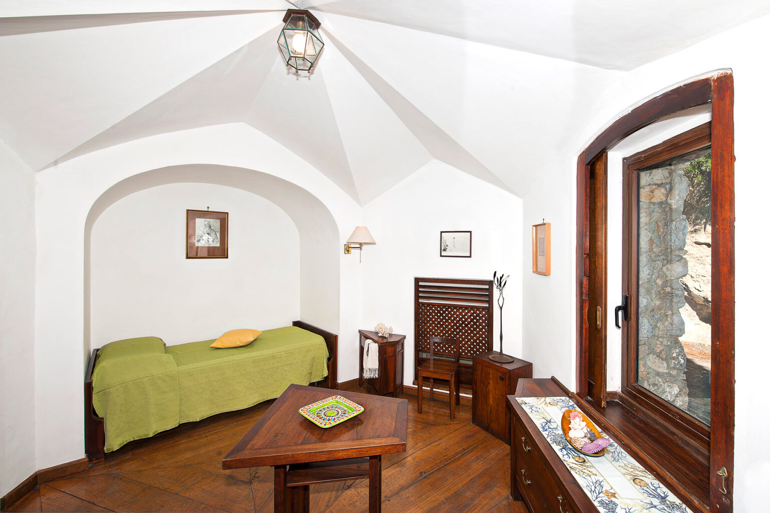 Positano Watchtower | Amalfi Coast image 34 | Only on SopranoVillas