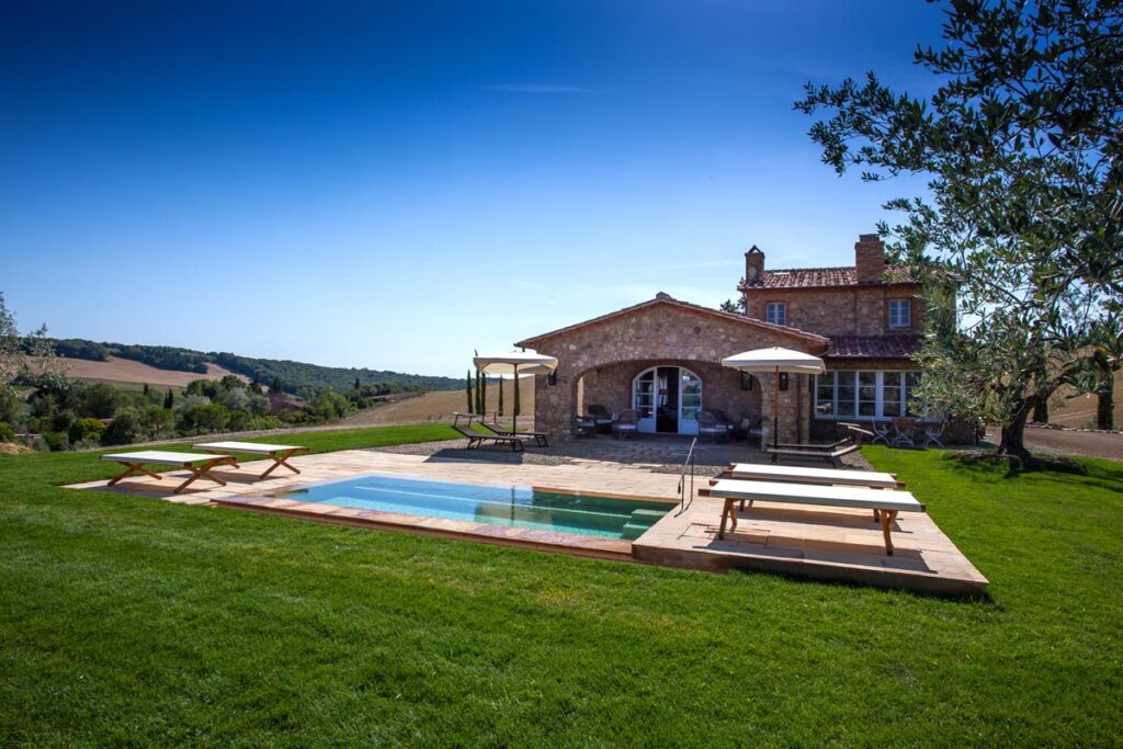  | Only on SopranoVillas