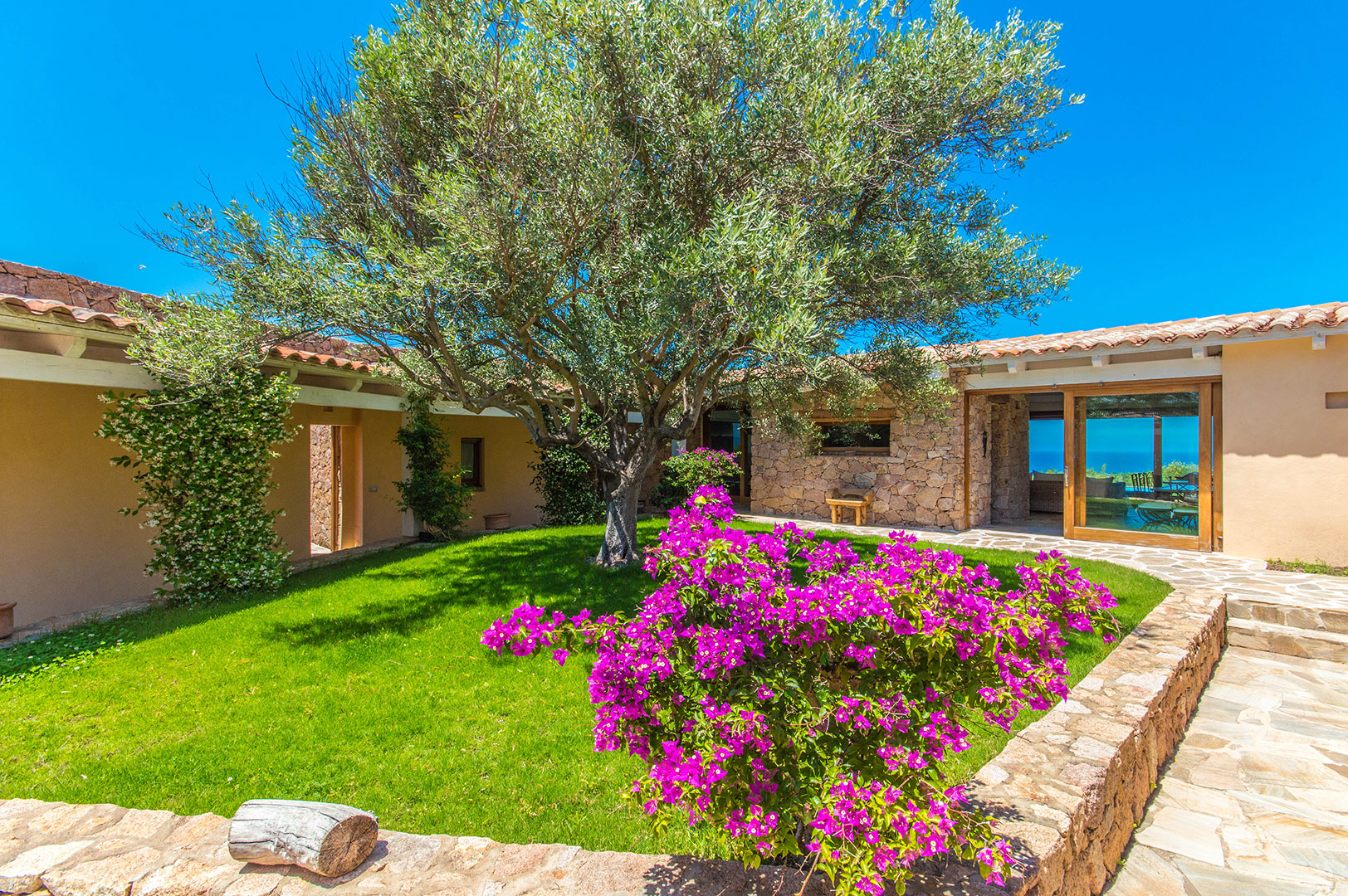 Portobello Seaside Villa Sardinia Luxury Rentals SopranoVillas