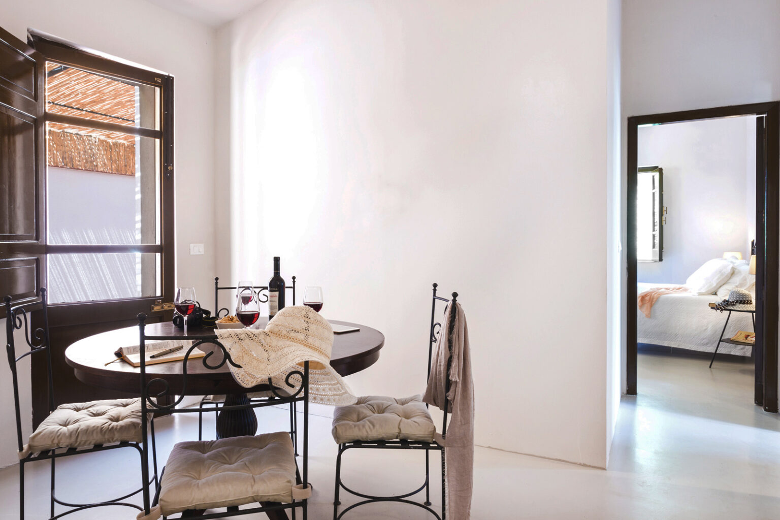 Taormina Beach Villa | Sicily image 21 | Only on SopranoVillas