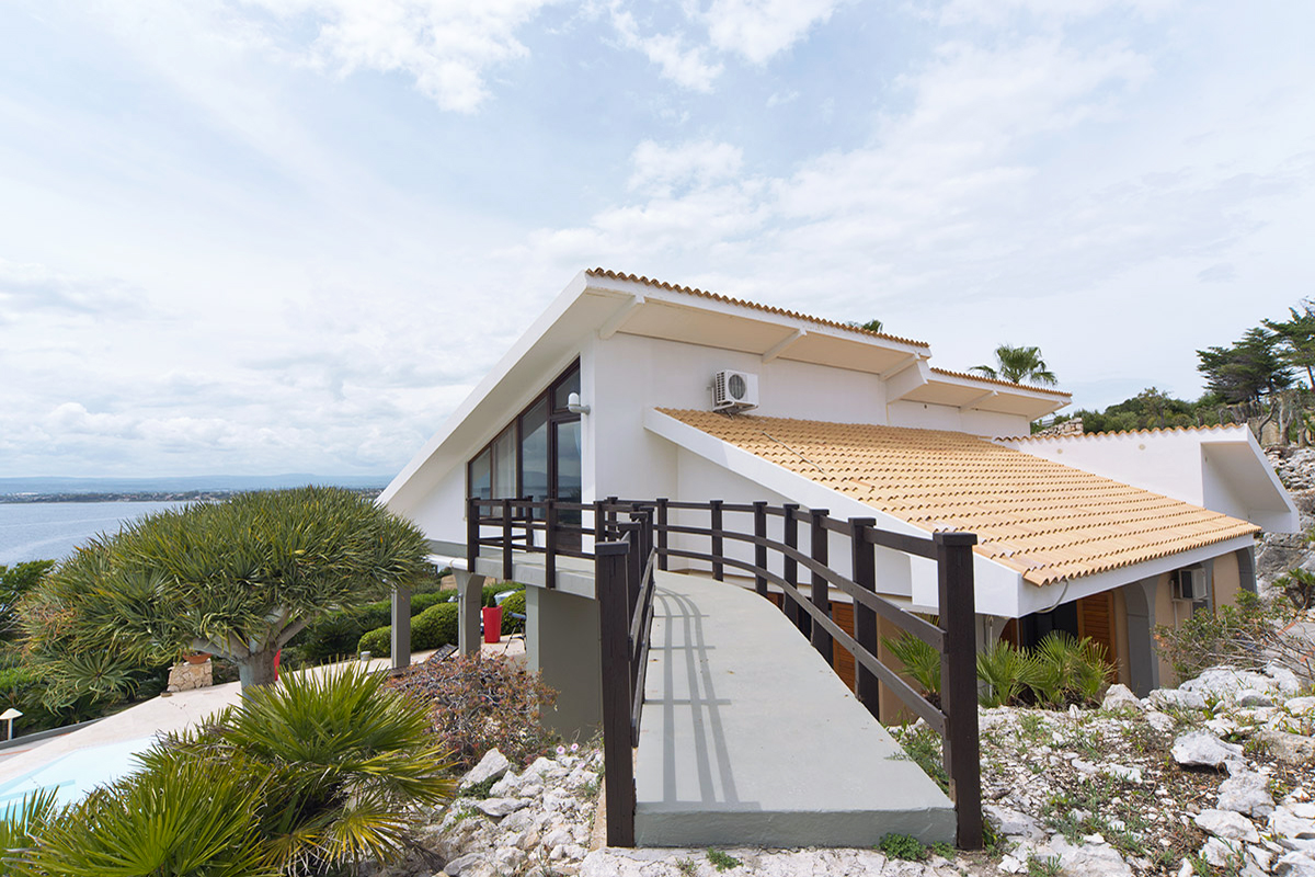 Syracuse Luxury Seafront Villa Sicily Luxury Rental SopranoVillas