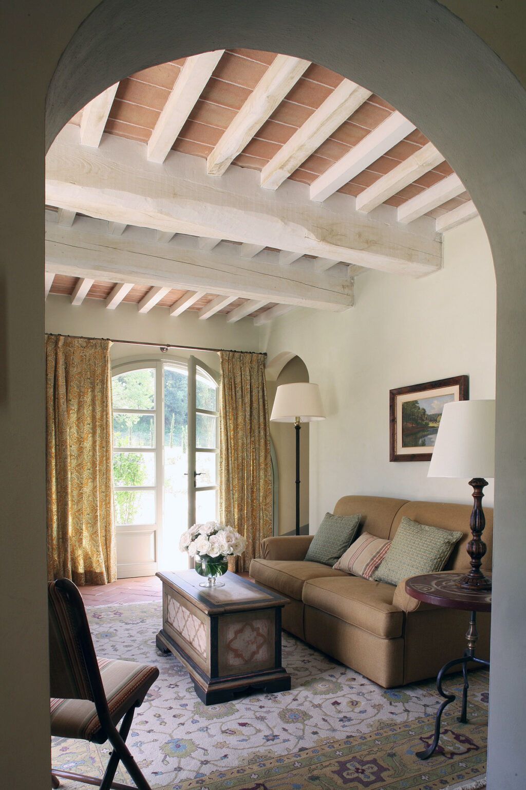 Pisa Luxury Swimming Pool Villa | Tuscany image 11 | Only on SopranoVillas