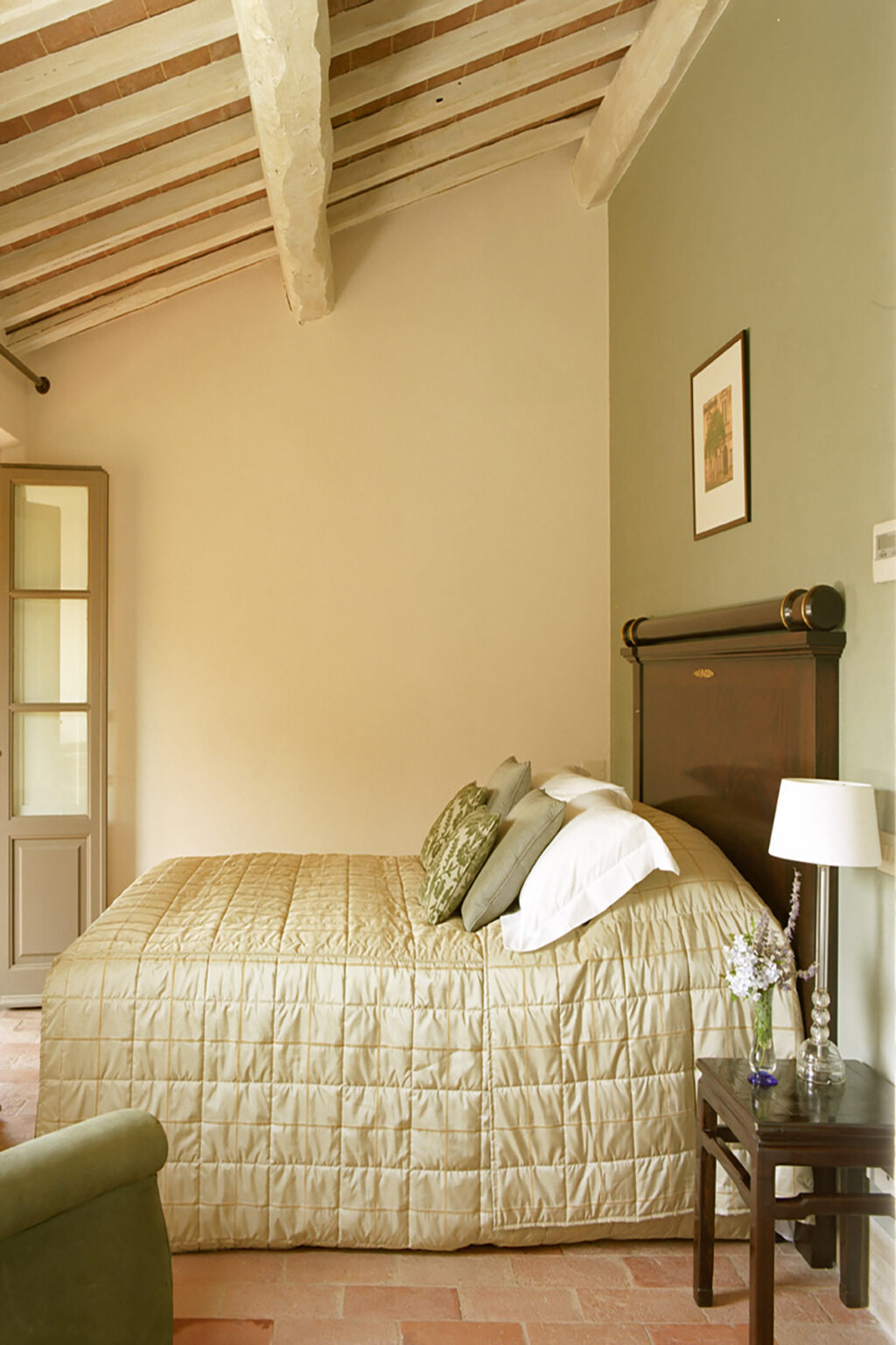 Pisa Villa With Heated Pool | Tuscany image 11 | Only on SopranoVillas