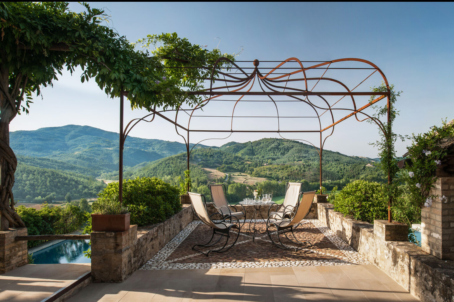 Castello di Reschio Barco | Umbria image 3 | Only on SopranoVillas