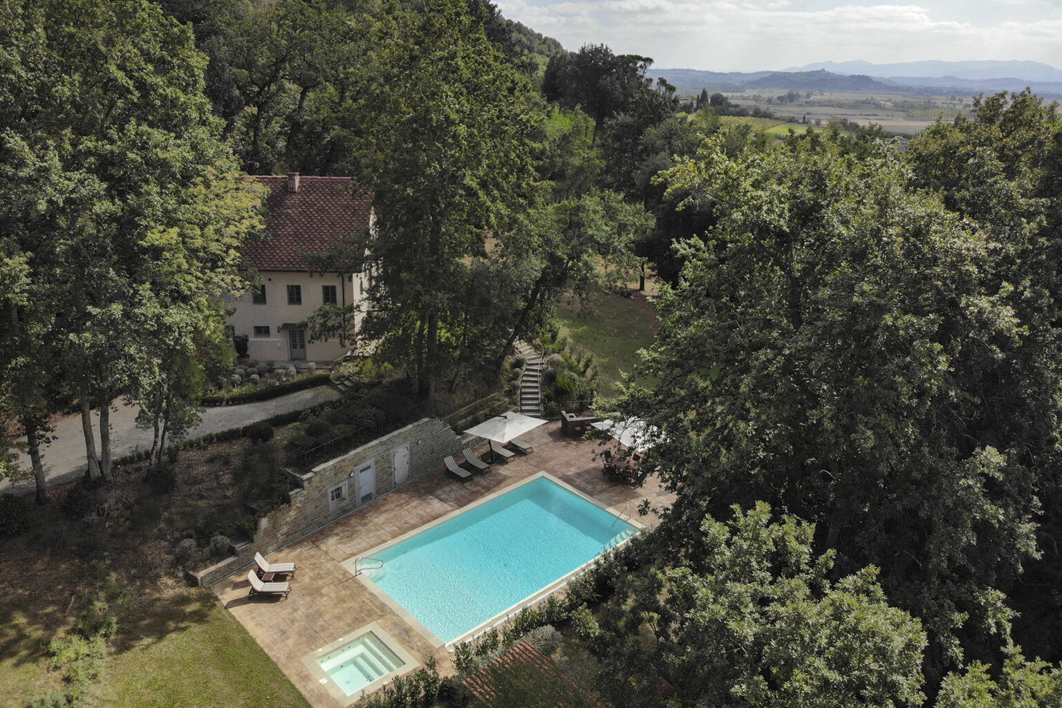 Pisa Countryside Villa | Tuscany image 3 | Only on SopranoVillas