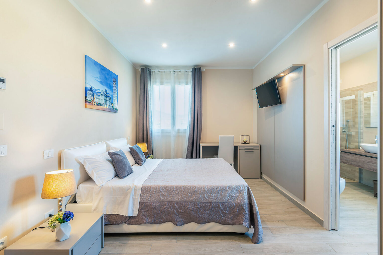 Montecatini Villa With Spa | Tuscany image 25 | Only on SopranoVillas