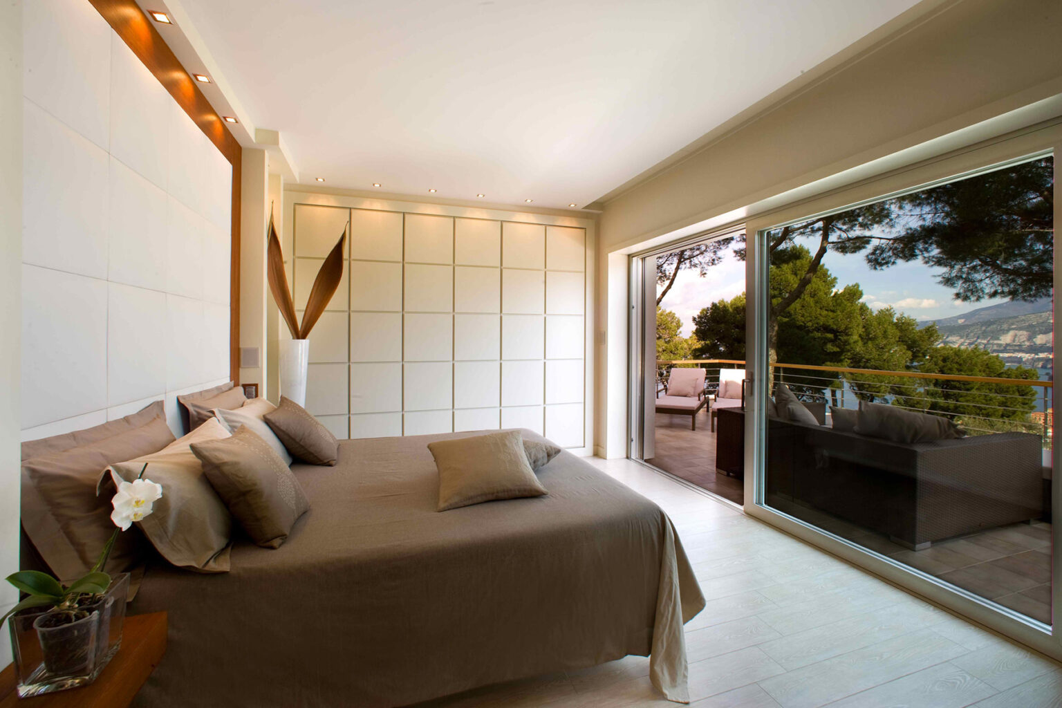 Sorrento Designer Villa | Amalfi Coast image 18 | Only on SopranoVillas