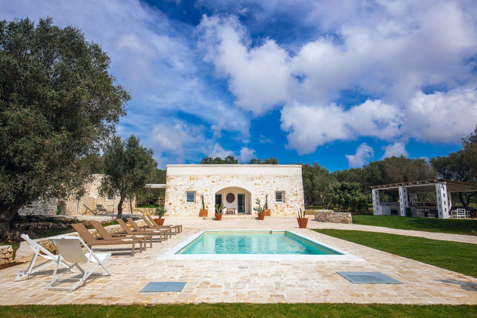 Ostuni Stylish Villa | Puglia image 2 | Only on SopranoVillas