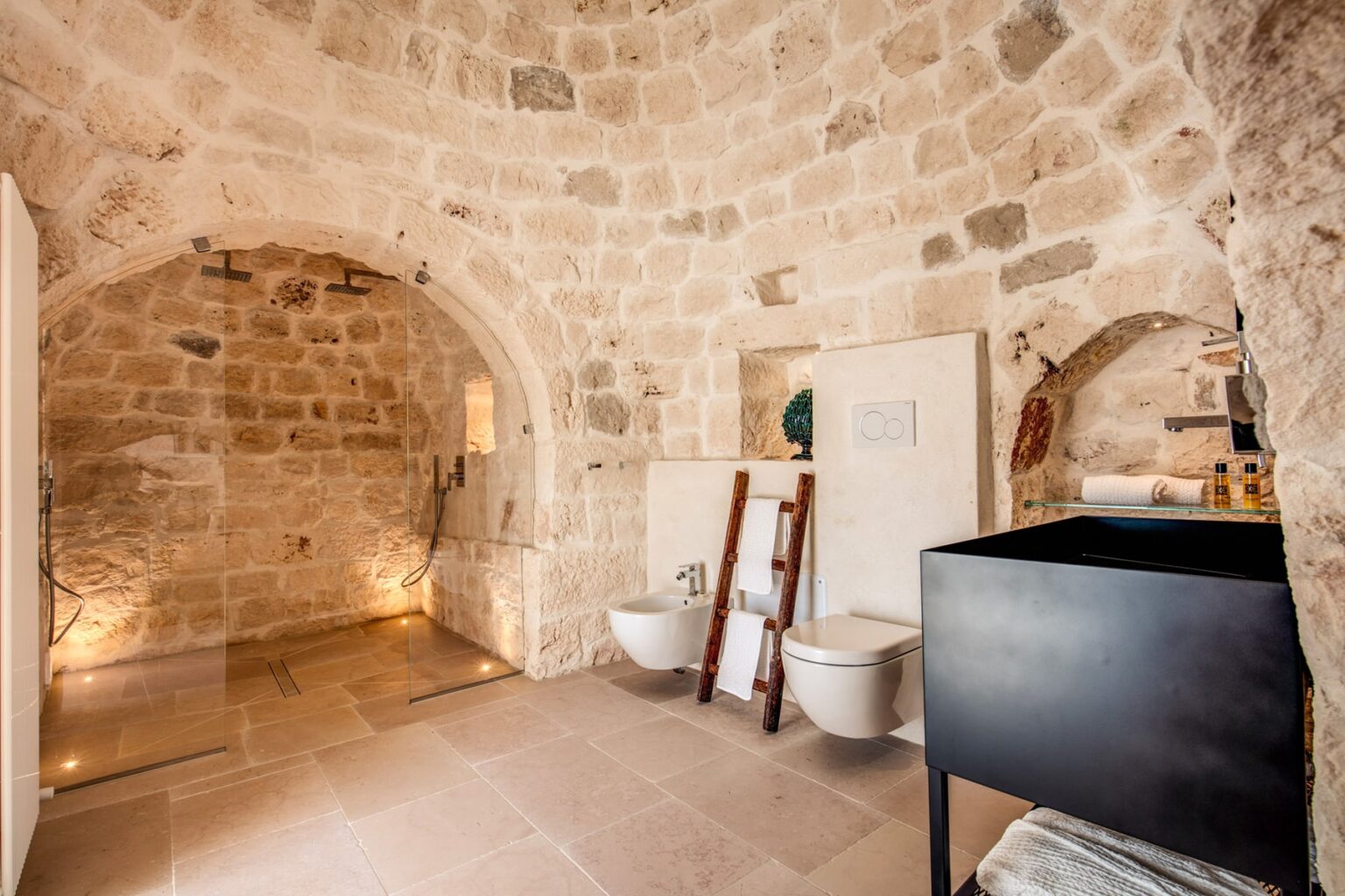 Ostuni Stylish Villa | Puglia image 25 | Only on SopranoVillas