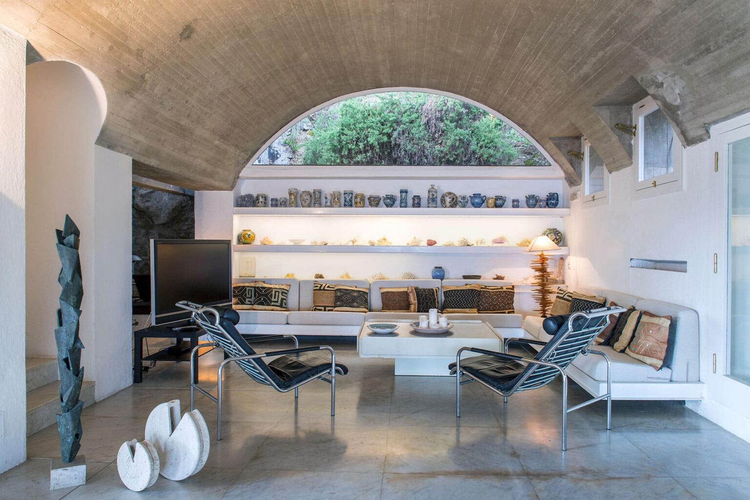 Maiori Stunning Retreat | Amalfi Coast image 16 | Only on SopranoVillas