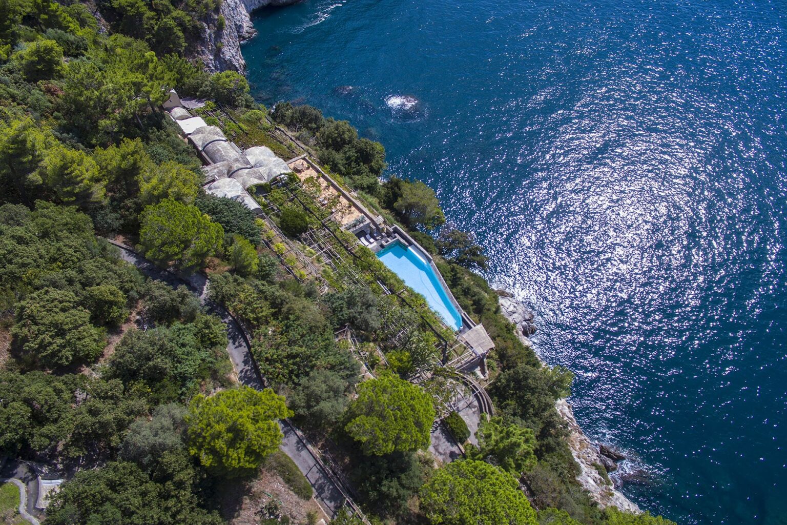 Maiori Stunning Retreat | Amalfi Coast image 36 | Only on SopranoVillas