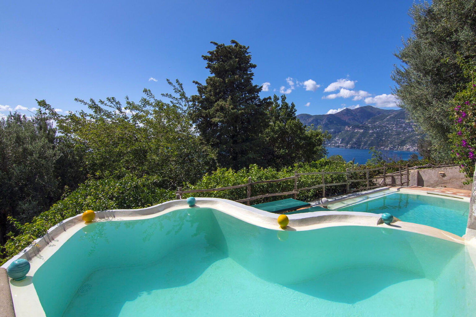 Maiori Cliff Side Tower | Amalfi Coast image 6 | Only on SopranoVillas