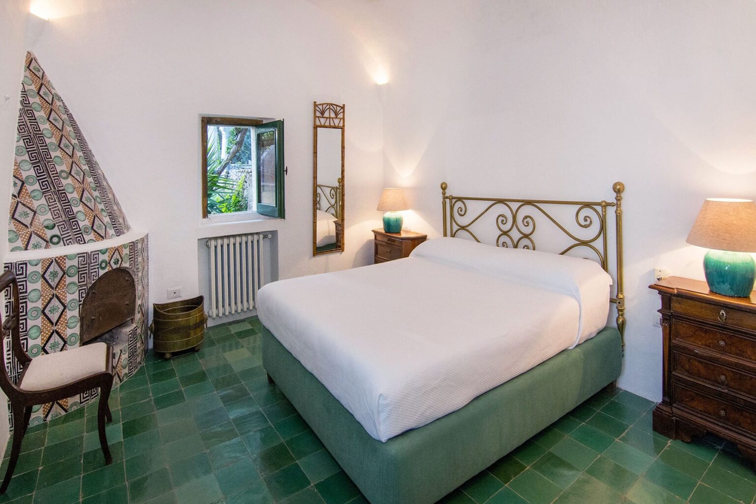 Maiori Cliff Side Tower | Amalfi Coast image 35 | Only on SopranoVillas
