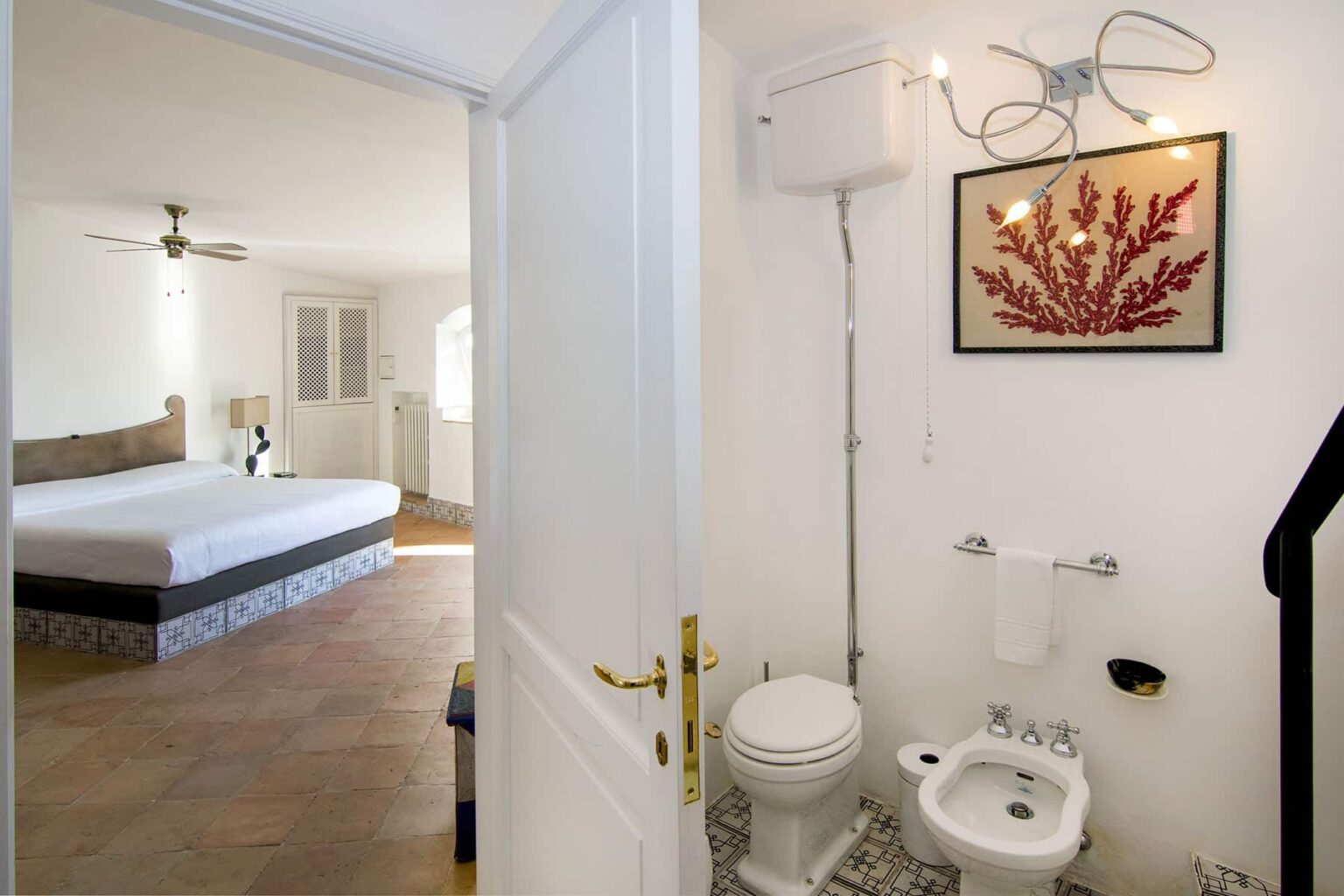 Maiori Cliff Side Tower | Amalfi Coast image 18 | Only on SopranoVillas