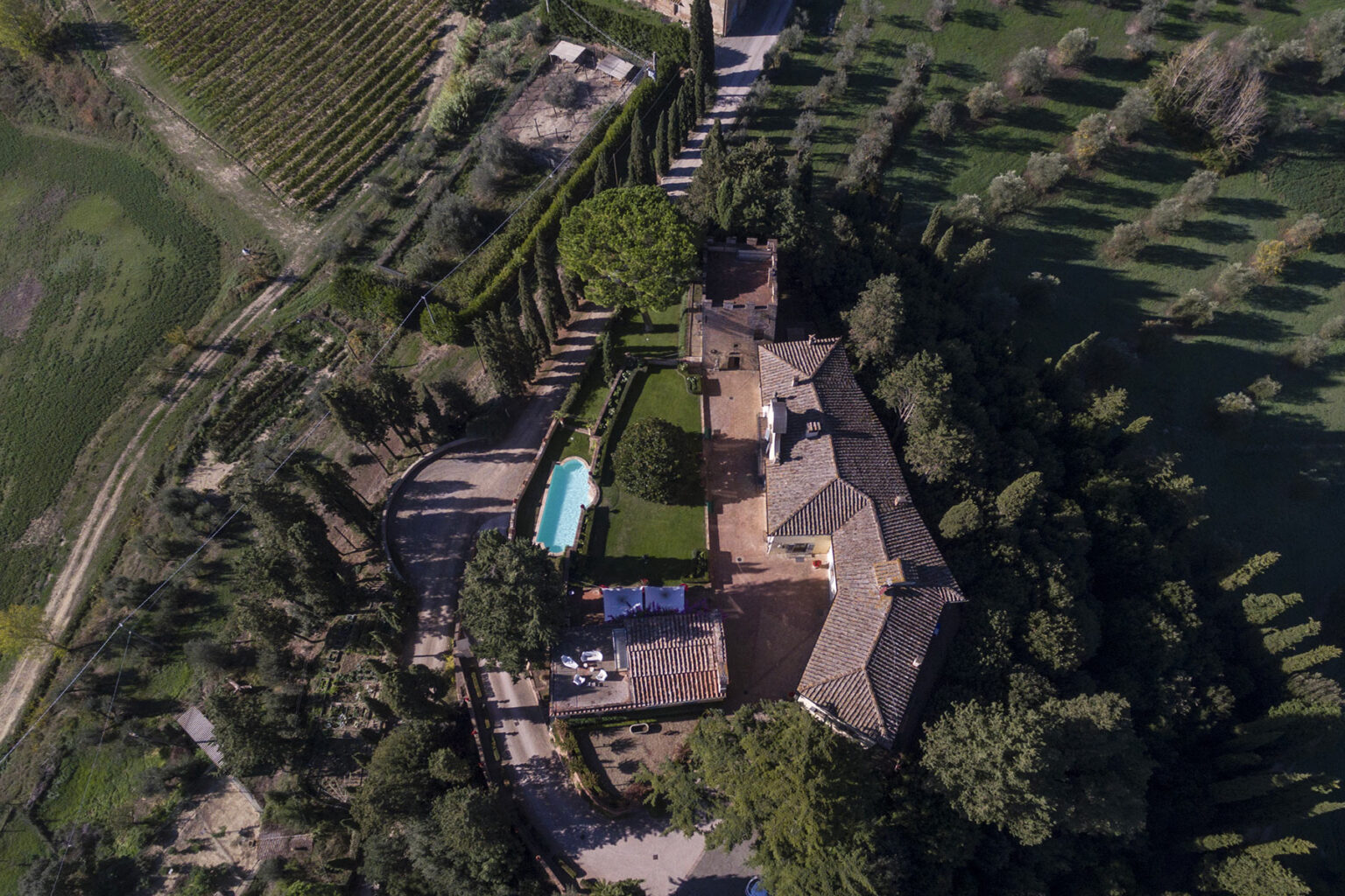 Castelfiorentino Luxury Villa | Tuscany image 5 | Only on SopranoVillas