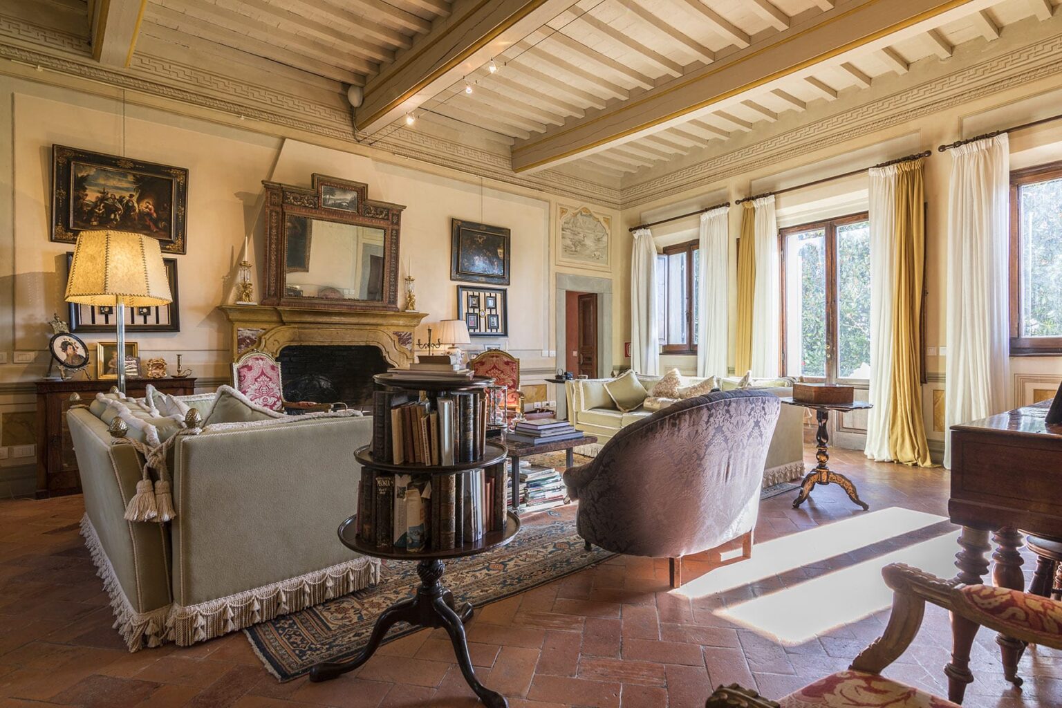 Castelfiorentino Luxury Villa | Tuscany image 12 | Only on SopranoVillas